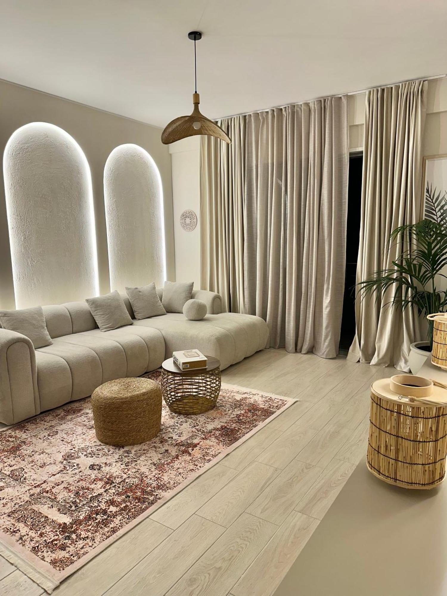 Lungomare Luxury Sea View Apartaments Vlore Exterior photo